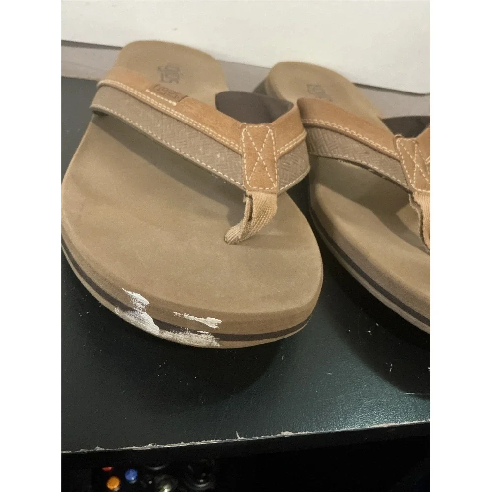 Flojos Ryan Men's Two Tone Strap Tan Flip Flops Sandal Brown 12 1/8 Inch Long
